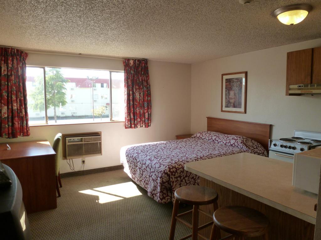Sunshine Ii Motel 2*